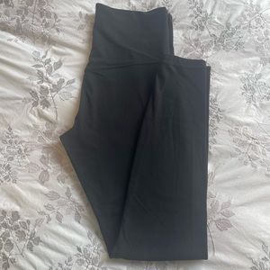Never worn Athleta yoga pants